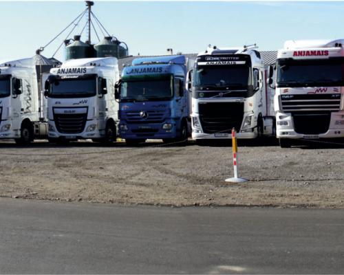 Flota de camiones de Anjamais en Extremadura